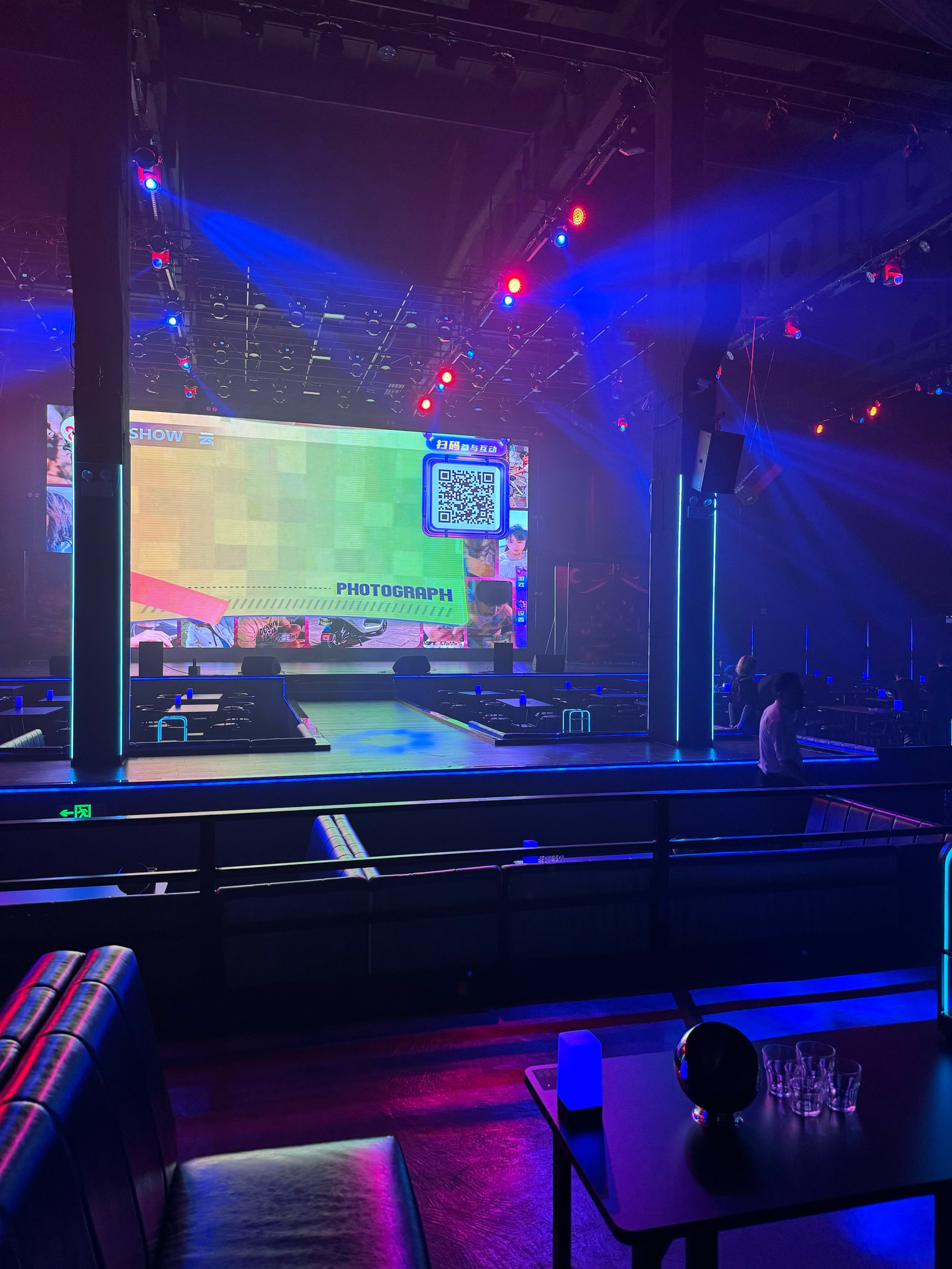 安康商务ktv首选中低端商务ktv体验-汉阴县ktv预定